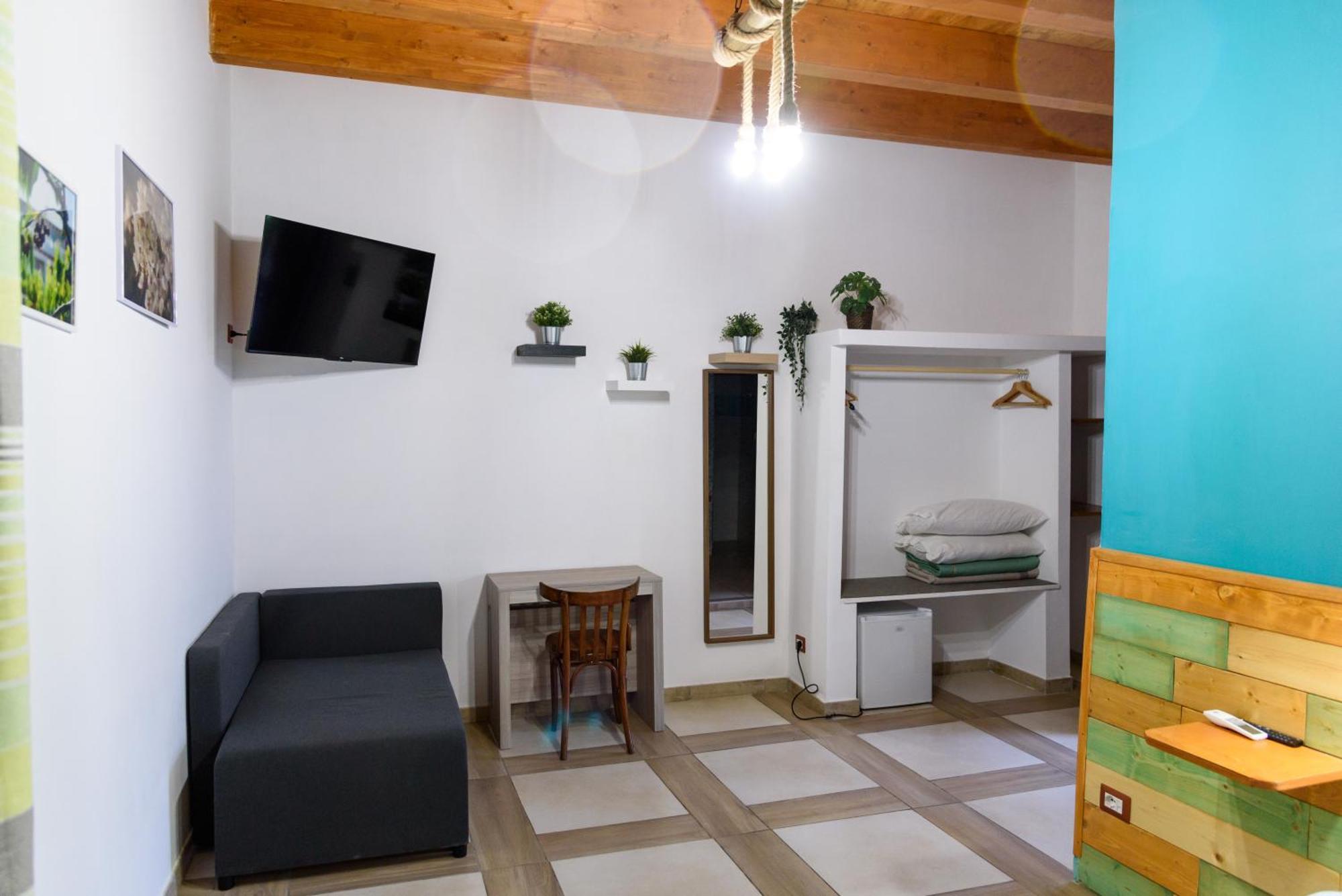 Agriturismo La Ferrovia モルフェッタ エクステリア 写真